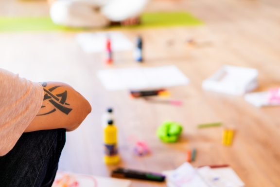 atelier collectif mixte art therapie à cléguer morbihan bretagne